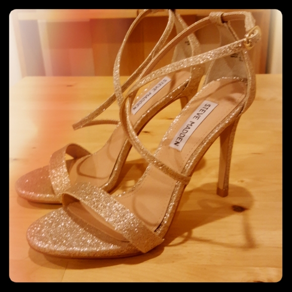 Steve Madden Heels - Picture 1 of 6
